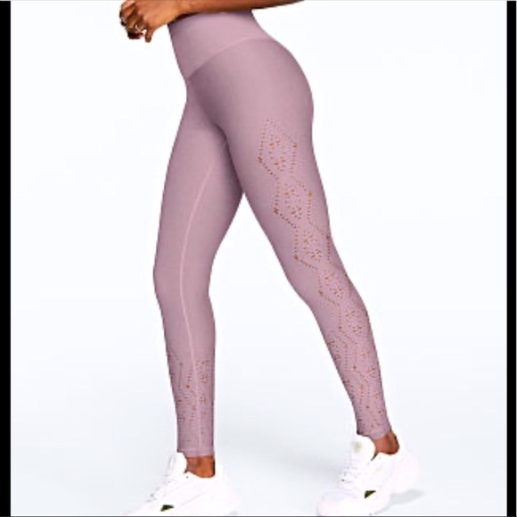 NWOT VS PINK Seamless Open Knit Leggings In Lilac
